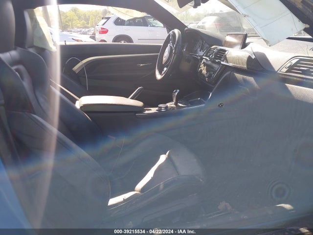 WBS3R9C57FK332893 BMW M4