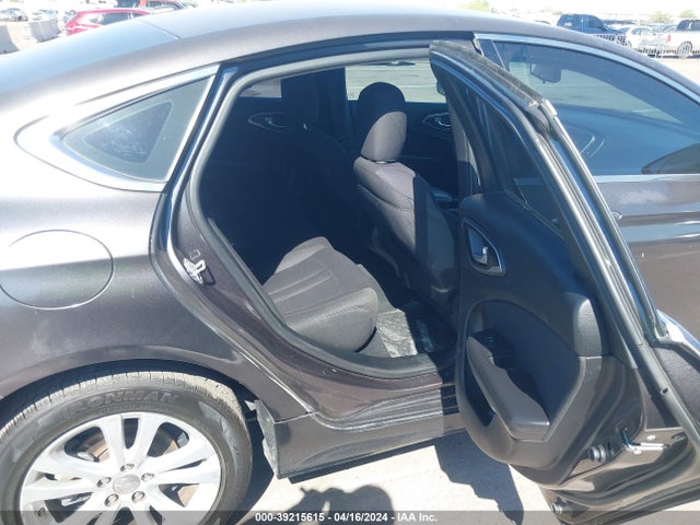 Chrysler 200 Limited 2015 1C3CCCAB8FN617300 Image 8