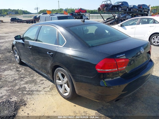 Volkswagen Passat 1.8t Wolfsburg Edition 2014 1VWAT7A35EC060467 Image 3