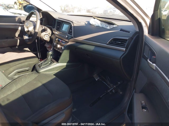 Hyundai ELANTRA SE 2020 5NPD74LF7LH593898 Image 5