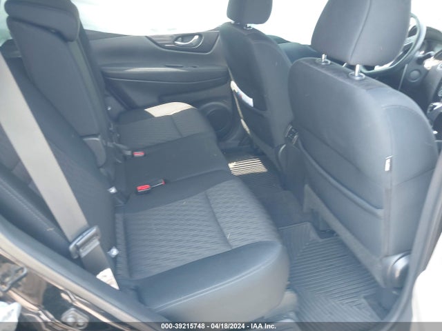 Nissan ROGUE SV 2017 5N1AT2MT6HC773525 Image 8