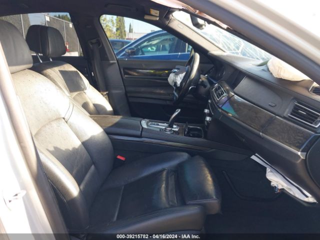 2013 BMW 740I WBAYA6C51DD143836 Photo 4