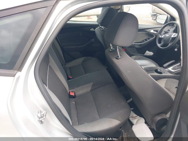 Ford FOCUS SE 2014 1FADP3K2XEL456760 Image 8