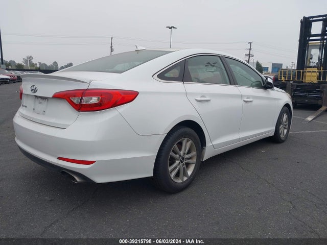 Hyundai SONATA SE 2016 5NPE24AF5GH260627 Image 4