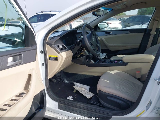 Hyundai SONATA SE 2016 5NPE24AF5GH260627 Image 5