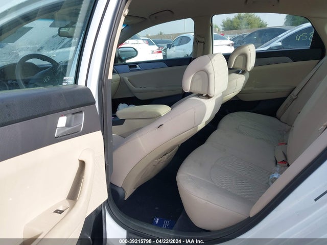 Hyundai SONATA SE 2016 5NPE24AF5GH260627 Image 8