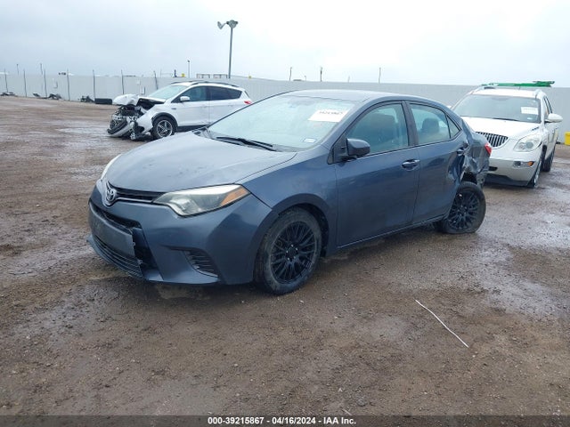 Toyota COROLLA LE 2015 5YFBURHE2FP301112 Image 2