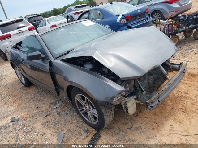Ford Mustang V6 2014 1ZVBP8EM3E5292216 Image 1