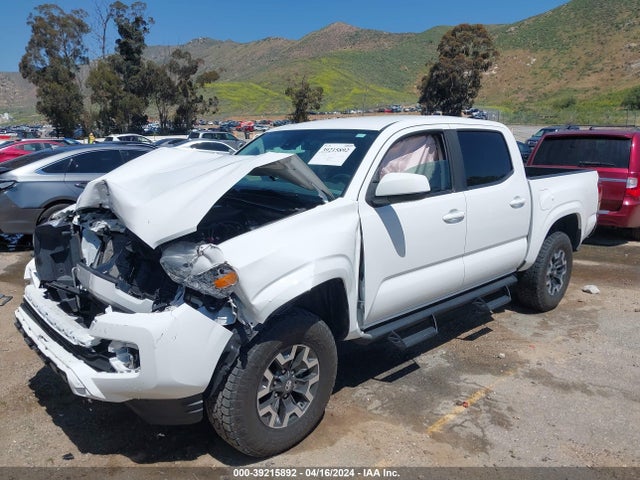3TMCZ5AN6KM208703 Toyota Tacoma Sr V6