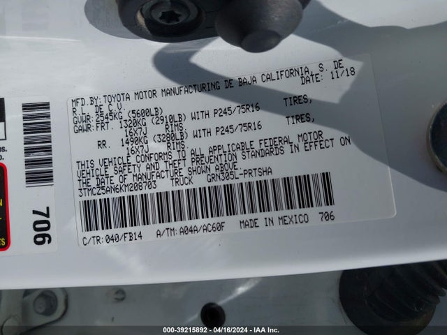 3TMCZ5AN6KM208703 Toyota Tacoma Sr V6