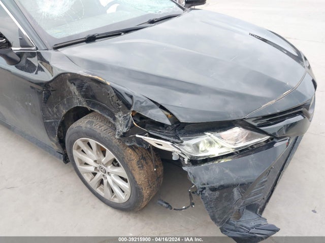 Toyota CAMRY LE 2020 4T1C11AK4LU996721 Image 6