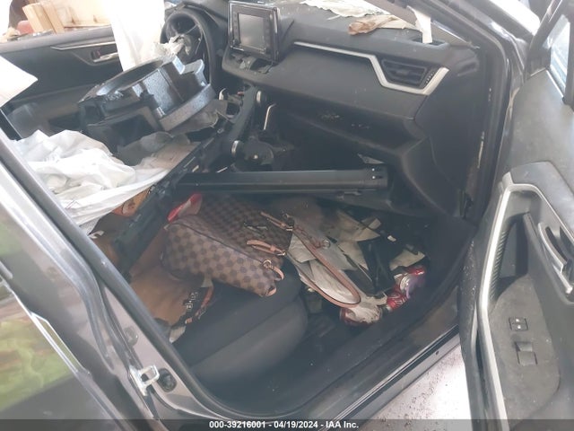 Toyota Rav4 Xle 2020 2T3W1RFV2LC053086 Image 5