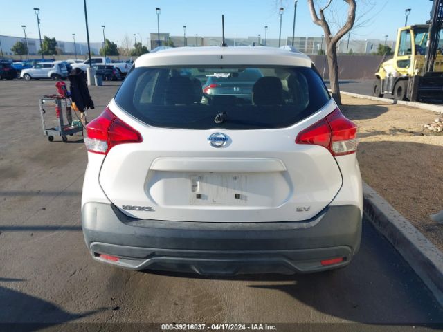 3N1CP5CU7KL565858 Nissan KICKS SV