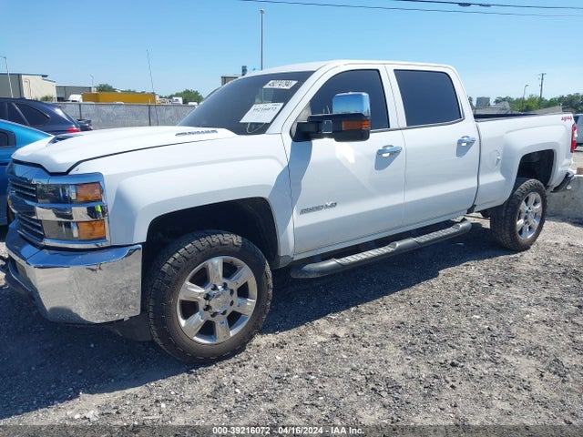 Chevrolet Silverado 2500hd Wt 2018 1GC1KUEYXJF288094 Image 2