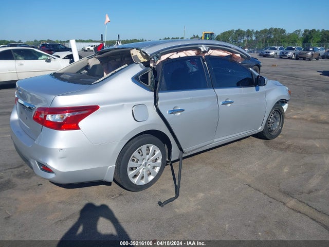 Nissan SENTRA S 2018 3N1AB7AP5JY234213 Image 4