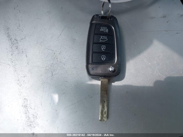 Hyundai Santa Fe Se 2019 5NMS23AD9KH126477 Image 11