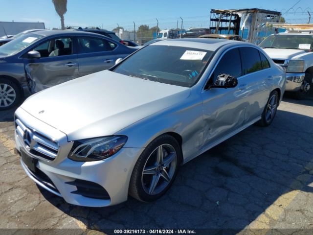WDDZF4JB3KA563477 Mercedes-Benz E 300