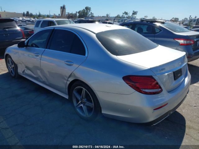 WDDZF4JB3KA563477 Mercedes-Benz E 300