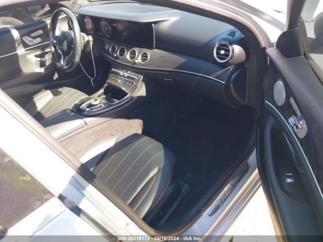 WDDZF4JB3KA563477 Mercedes-Benz E 300