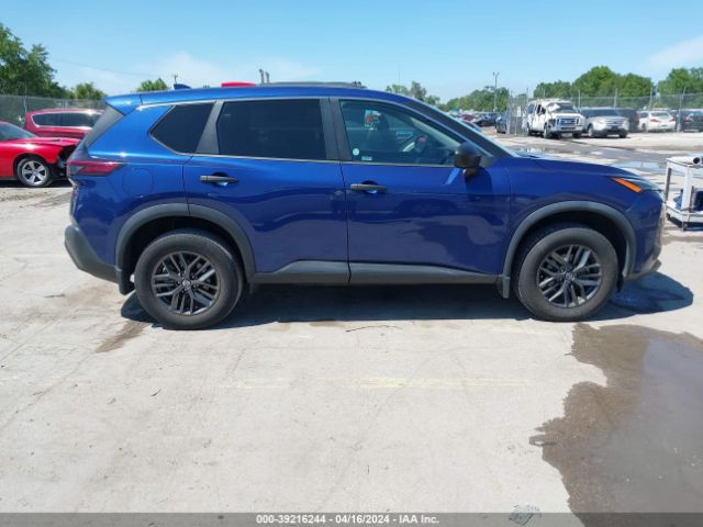 5N1AT3AA4MC787748 Nissan Rogue S Fwd