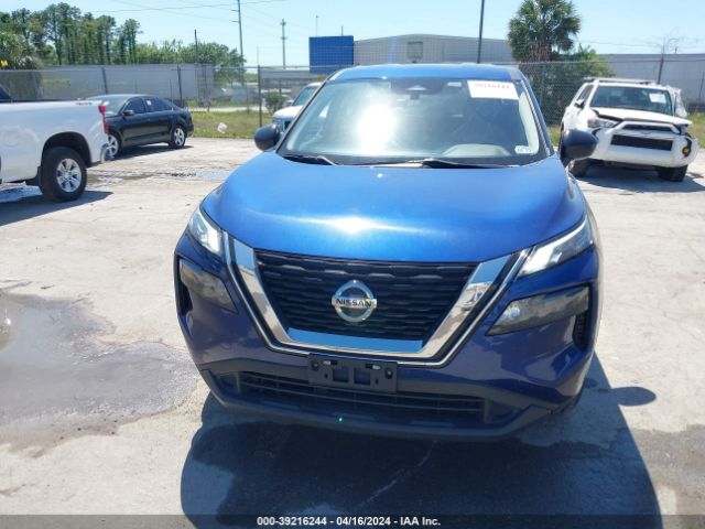 5N1AT3AA4MC787748 Nissan Rogue S Fwd