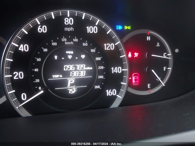 39216256 :رقم المزاد ، 1HGCR2F3XGA124069 vin ، 2016 Honda Accord Lx مزاد بيع