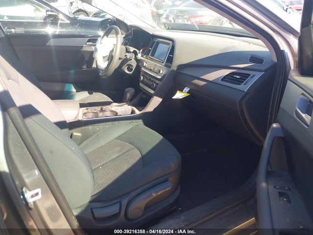 Hyundai SONATA SE 2018 5NPE24AF0JH699208 Image 5