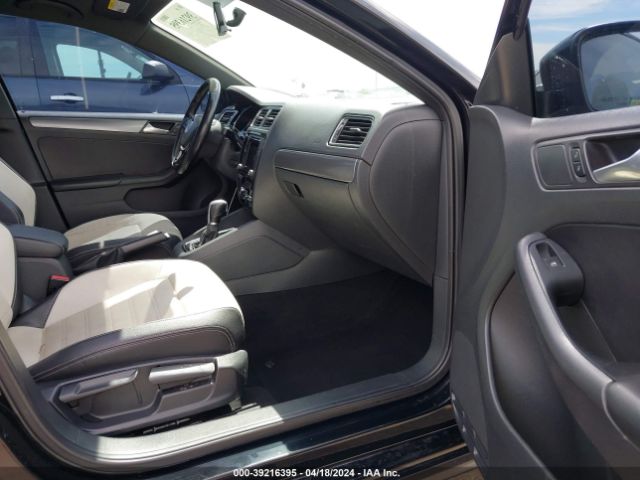 3VWD17AJXGM307193 Volkswagen Jetta 1.8t Sport