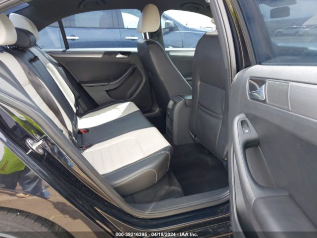 3VWD17AJXGM307193 Volkswagen Jetta 1.8t Sport