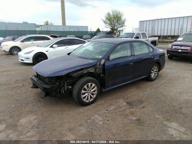 Volkswagen Passat 1.8t Wolfsburg Edition 2015 1VWAT7A37FC036561 Image 2