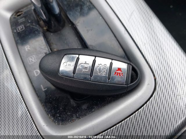 3N1AB7AP3EY262601 Nissan SENTRA SR