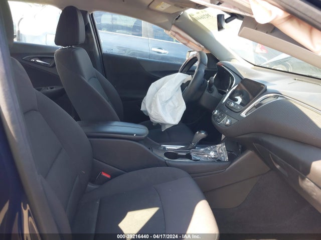 Chevrolet MALIBU 1LT 2017 1G1ZE5ST3HF231554 Image 5