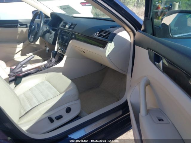 1VWCN7A39EC083978 Volkswagen Passat 2.0l Tdi Sel Premium
