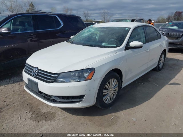 1VWAT7A35EC092397 Volkswagen Passat 1.8t S
