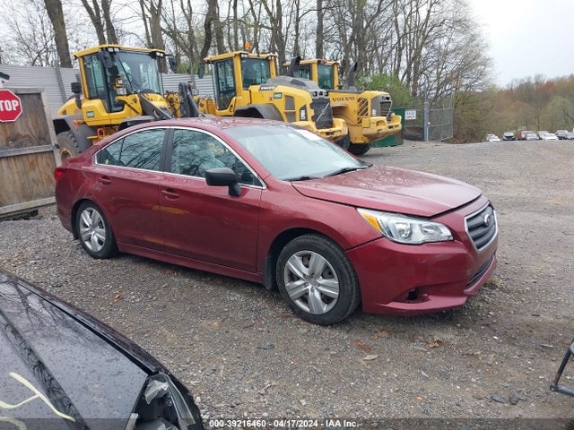 39216460 :رقم المزاد ، 4S3BNAA62F3003220 vin ، 2015 Subaru Legacy 2.5i مزاد بيع