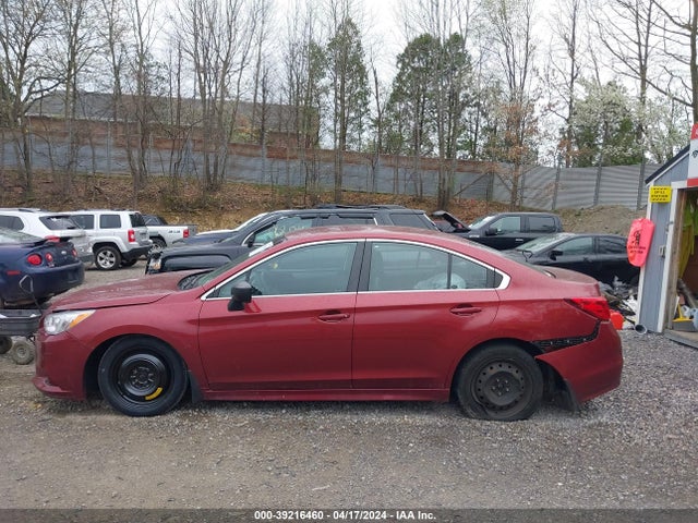 39216460 :رقم المزاد ، 4S3BNAA62F3003220 vin ، 2015 Subaru Legacy 2.5i مزاد بيع