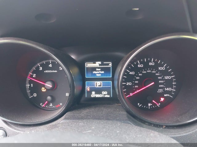 39216460 :رقم المزاد ، 4S3BNAA62F3003220 vin ، 2015 Subaru Legacy 2.5i مزاد بيع