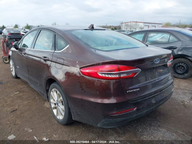 3FA6P0LU2KR196844 Ford Fusion Hybrid Se