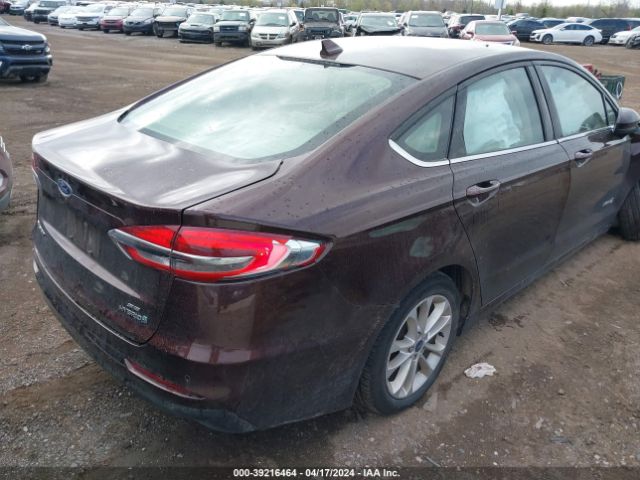 3FA6P0LU2KR196844 Ford Fusion Hybrid Se