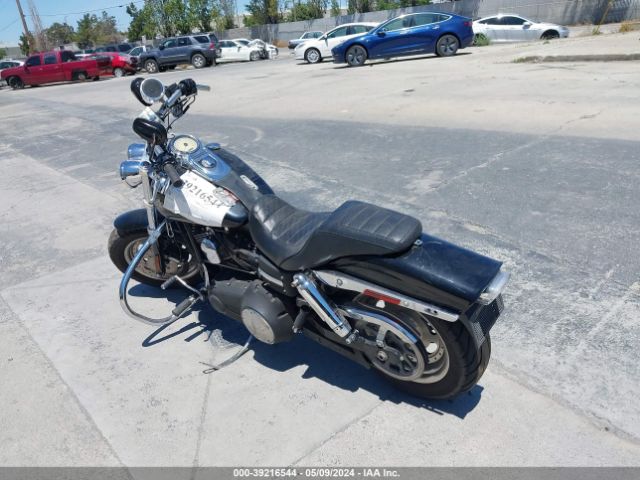 2011 HARLEY-DAVIDSON FXDF 1HD1GY43XBC307422 Photo 2
