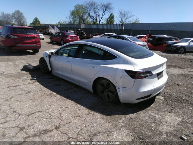 Tesla Model 3 Long Range/performance 2019 5YJ3E1EB8KF433424 Image 3