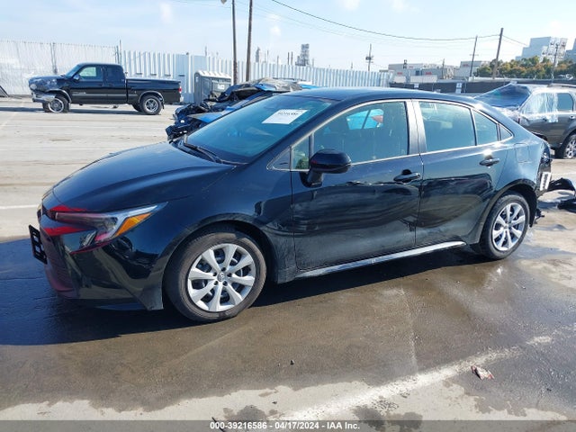 Toyota Corolla Hybrid Le 2024 JTDBCMFE7R3033308 Image 2