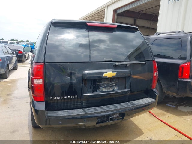 Chevrolet Suburban 1500 Ls 2014 1GNSCHE06ER128082 Image 16