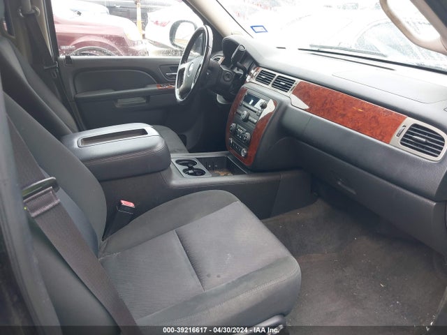 Chevrolet Suburban 1500 Ls 2014 1GNSCHE06ER128082 Image 5