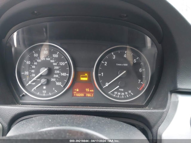 39216644 :رقم المزاد ، WBAPK5G50BNN81090 vin ، 2011 Bmw 328i Xdrive مزاد بيع