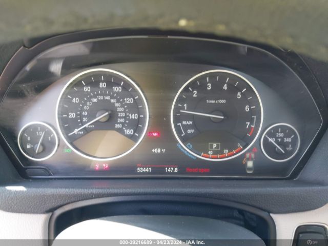 WBA8E1G52HNU13819 BMW 320i