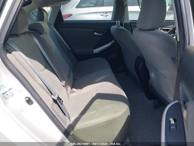 Toyota PRIUS PLUG-IN 2014 JTDKN3DP6E3056775 Image 8