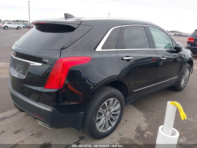 1GYKNDRS5HZ179191 Cadillac XT5 LUXURY