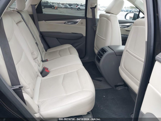 1GYKNDRS5HZ179191 Cadillac XT5 LUXURY