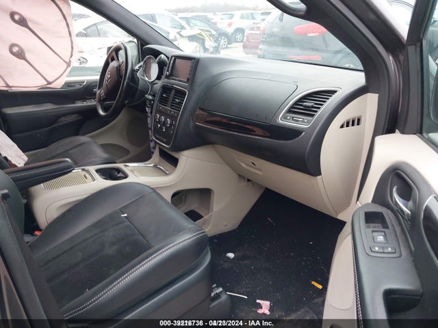 2C4RDGCG7HR857110 Dodge Grand Caravan Sxt